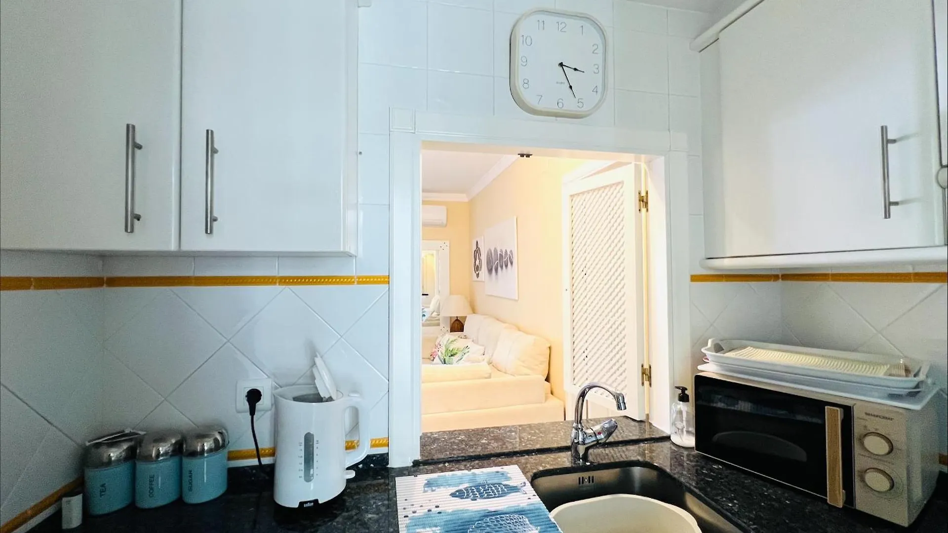Marina Isla Canela Apartment 우엘바